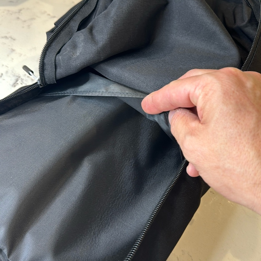 Small & Simple Very Lightweight Backpack Bag for Student & Commuter - Picture 8 of 10